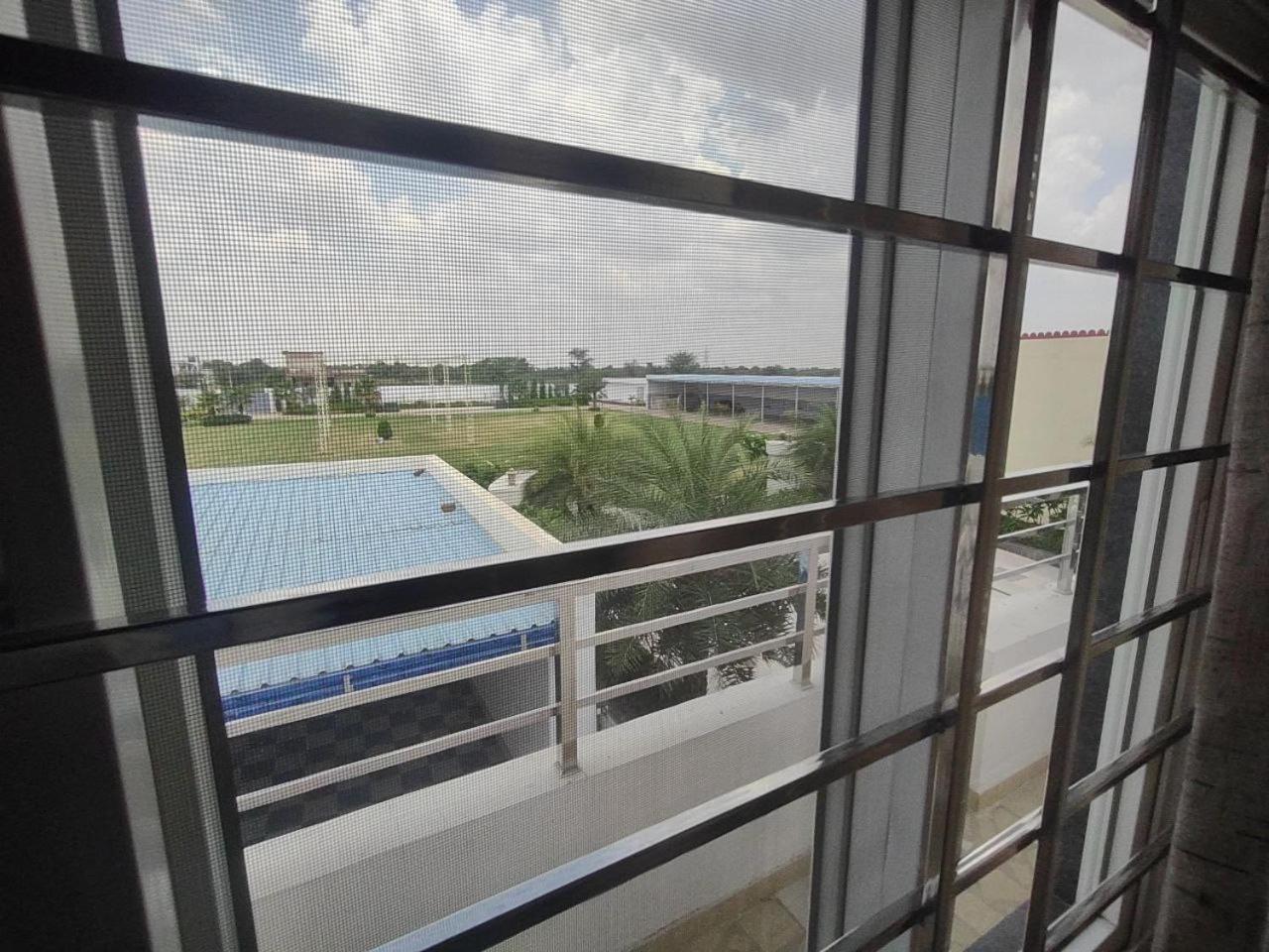 Sangam Hotel Chirawa Bagian luar foto